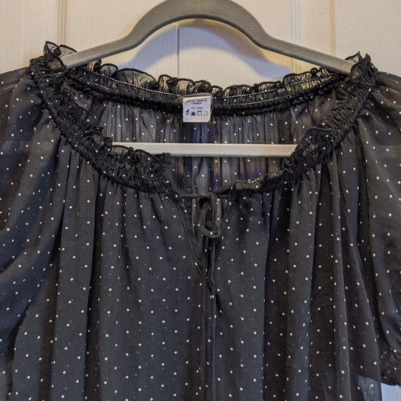 Sheer polka dot peasant blouse - Picture 2 of 6